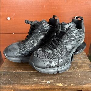 Balenciaga X-panders size 9